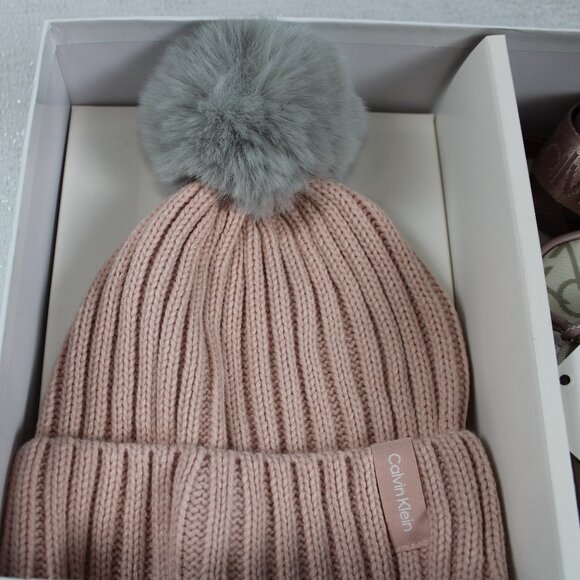 NWT Calvin Klein Women Crossbody Bag & Hat set Rose Color- (Original Price $188) - Picture 4 of 5